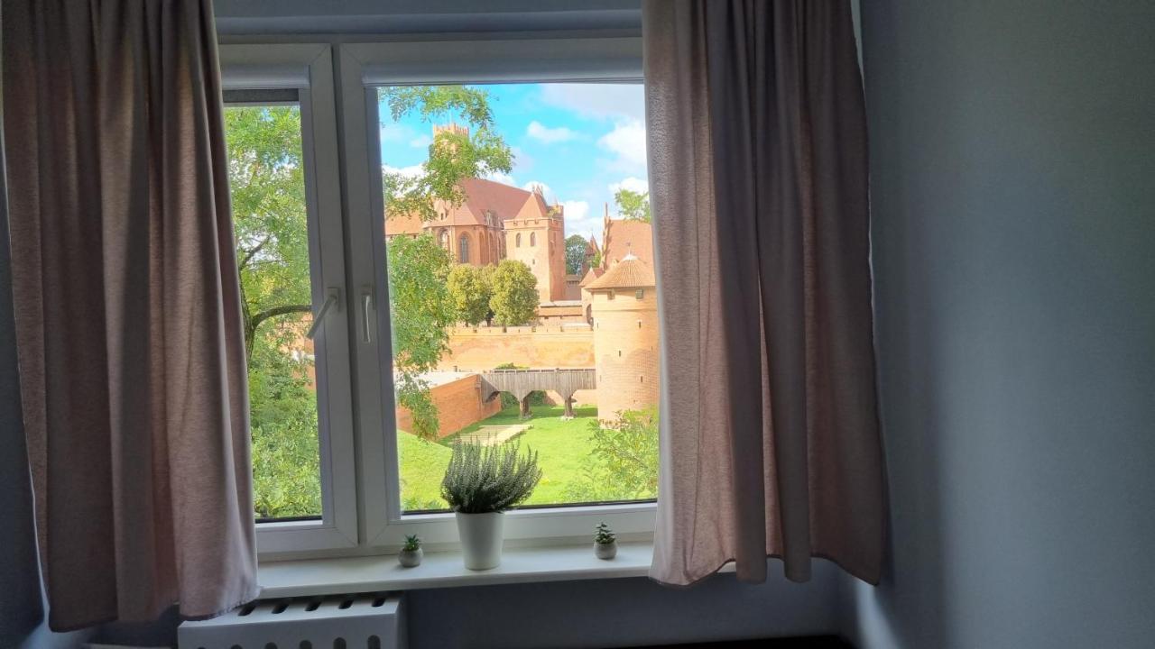 Apartament Okno Na Zamek Malbork Exteriör bild